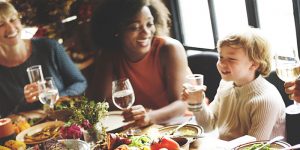 Tipps für ein fröhliches und angenehmes Erntedankfest, wenn Sie in der Familie ein Paar haben, das mit Unfruchtbarkeit kämpft