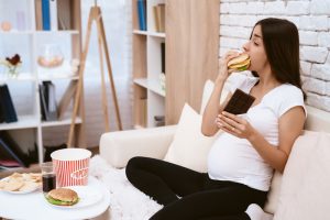 Korrelation zwischen Fast-Food-Verzehr und erhöhten Fruchtbarkeitsproblemen festgestel